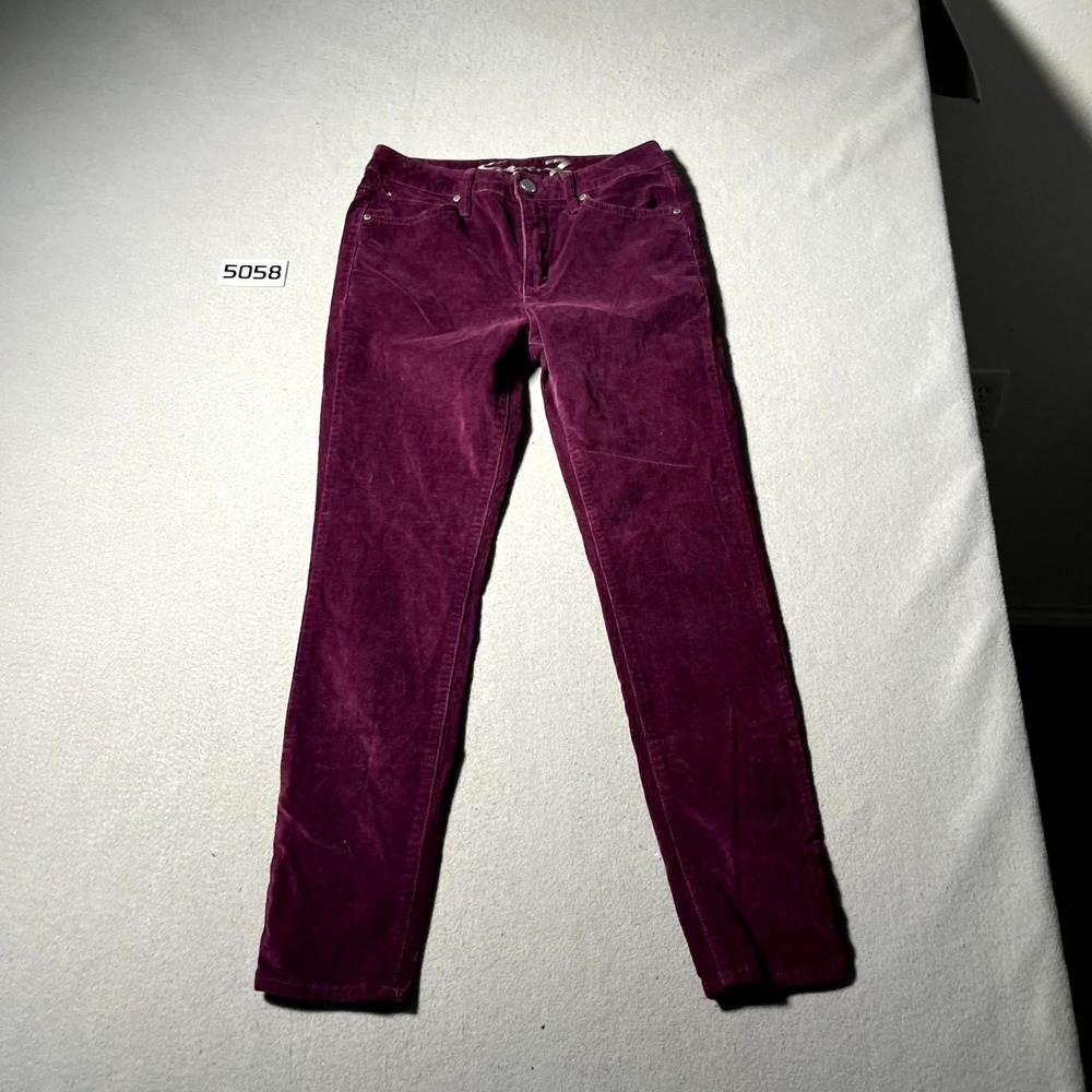 Seven7 Pants Womens 6 Burgundy Corduroy Cotton Flat Front Straight Leg‎ Outdoor